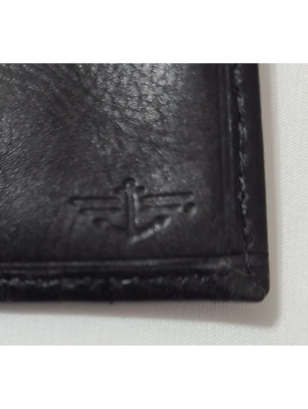 Dockers Genuine Leather Trifold Wallet Black ID Window CC Holder 6 Card Slot GUC